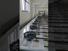 Ensemble de convoyeur industriel robuste et de système d'entraînement par chaîne